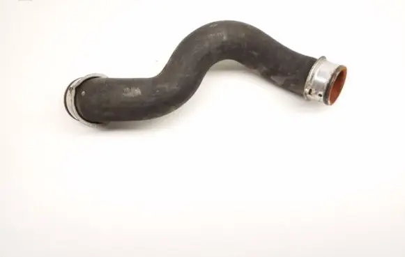 Mercedes-Benz E W212 Engine coolant pipe/hose A2045011682