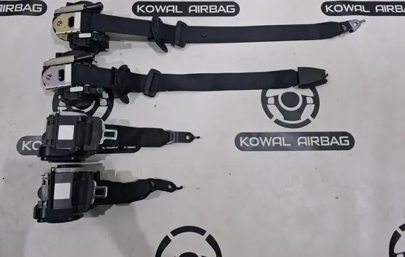 BMW iX1 Set of seat belts 6959457 6959458 9873742