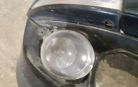 Volkswagen PASSAT B6 Front fog light 