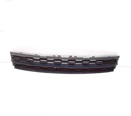 Skoda Octavia Mk3 (5E) Front grill 5E0853677L