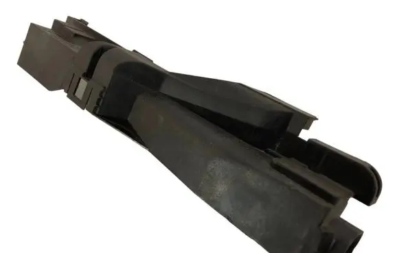 BMW X3 E83 Radiator mount bracket 7530252