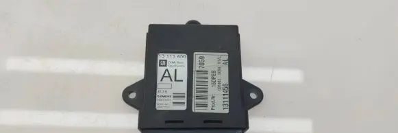 Opel Vectra C Door control unit/module 13111456 036003 16DPEB