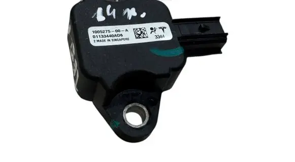 Tesla Model S Airbag deployment crash/impact sensor 100527500A 01133440AD6