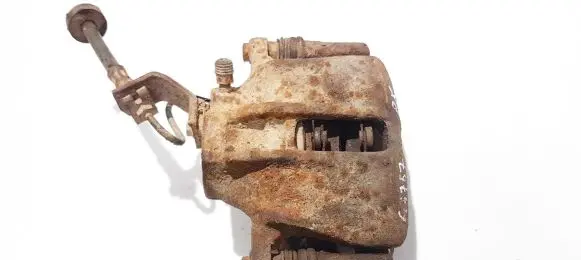 Volkswagen PASSAT B4 Front brake caliper
