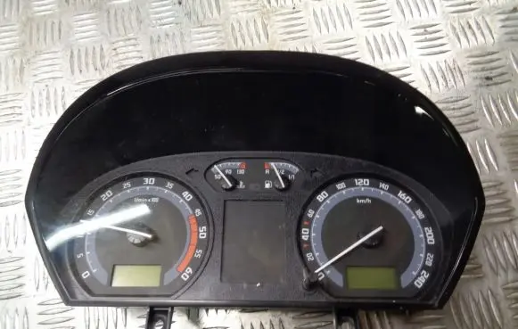 Skoda Fabia Mk1 (6Y) Tachometer 6Y0920883E