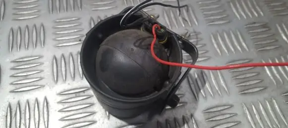 Nissan X-Trail T30 Horn signal 4S7310A3A ES7310