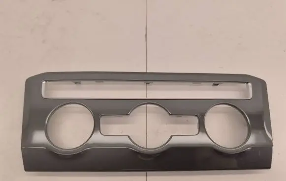 Volkswagen Tiguan Climate control/heater control trim 5NC820073A