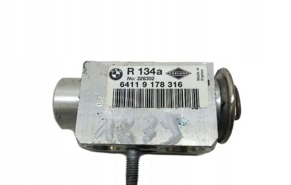 BMW 5 E60 E61 Turbo solenoid valve 9178316