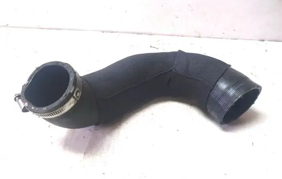 Audi A7 S7 4G Intercooler hose/pipe 4G0145709N