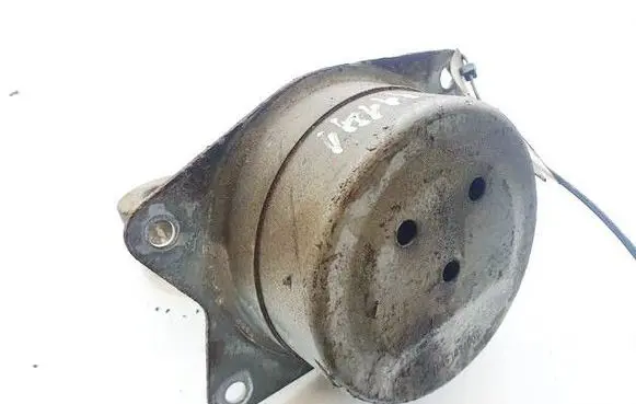 Opel Insignia A Engine mount bracket 13312095