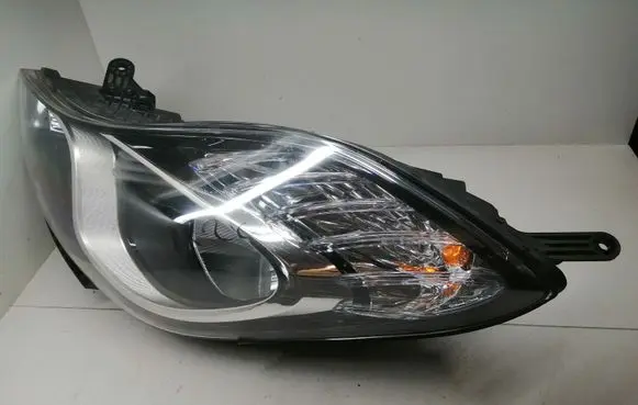 Hyundai ix20 Headlight/headlamp 13013 13014 LHD13013