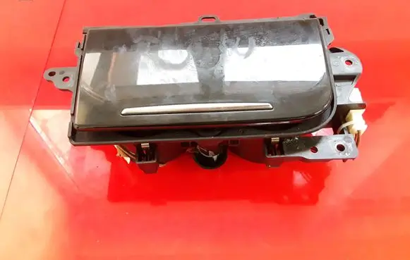 Cup holder front
