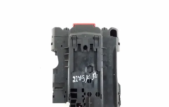 Mercedes-Benz C W204 Fuse module A2045403850
