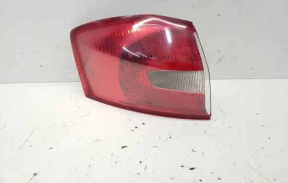 Ford Kuga I Rear/tail lights 8V4113405AF 8V4113405