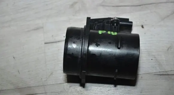 Peugeot Partner Mass air flow meter 96832829800