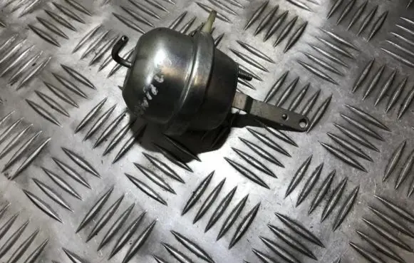 Valve vacuum