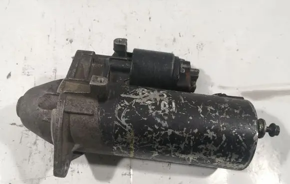 Volkswagen PASSAT B5 Starter motor 2339303219719