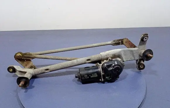 Nissan Maxima A34 Front wiper linkage and motor 288007Y000