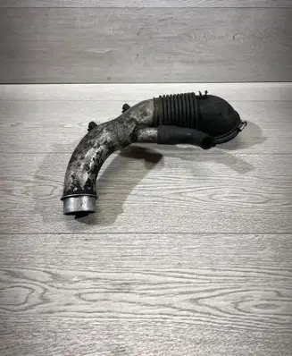 BMW 5 E60 E61 Air intake hose/pipe 7792414 22414403
