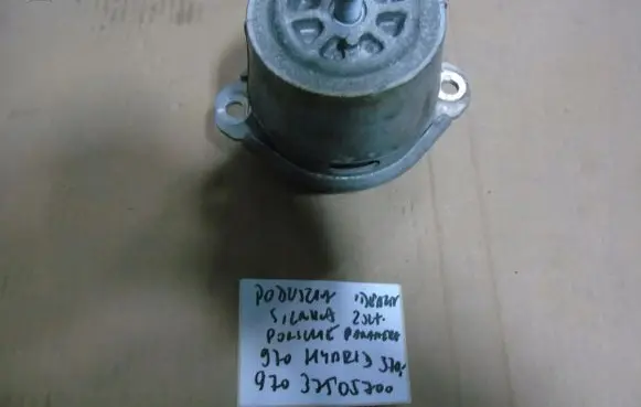 Porsche Panamera (970) Engine mount vacuum valve 97037505700HYBRYDA