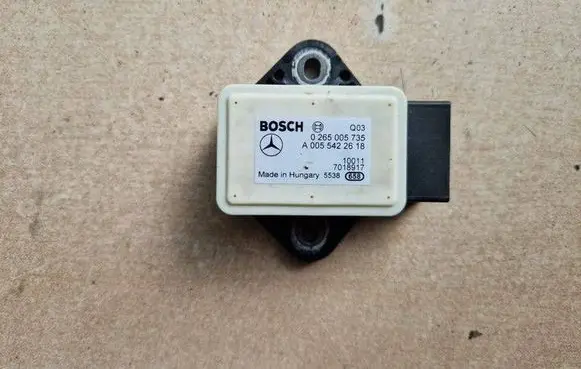 Mercedes-Benz E C207 W207 ESP acceleration yaw rate sensor A0055422618 0265005735