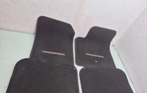 Dodge Journey Car floor mat set 1BG26TRMAB