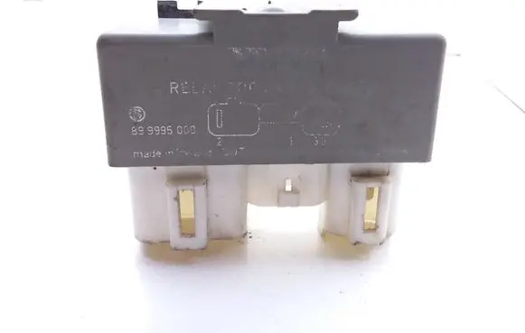 Coolant fan relay