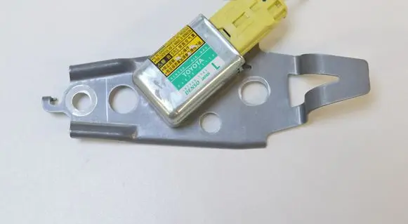 Lexus GS 300 350 430 450H Airbag deployment crash/impact sensor 1879001762 8983030130