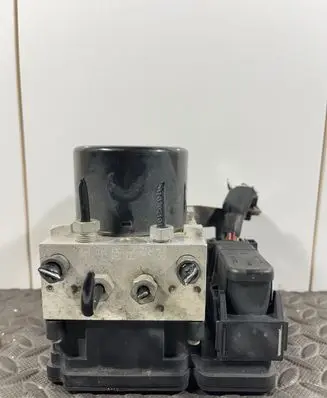 Volvo XC70 ABS Pump 30681619 000404972C1 10061336881