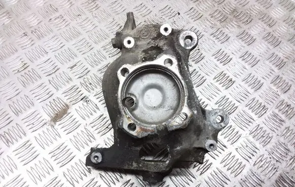 BMW 5 E60 E61 Front wheel hub spindle knuckle 6760953