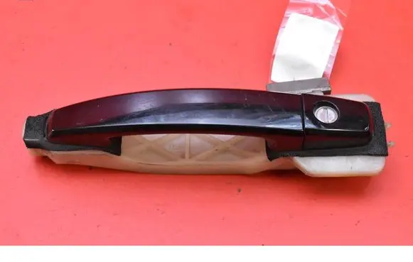 Chevrolet Captiva Front door exterior handle