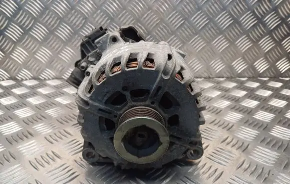 Peugeot Partner Generator/alternator 9675753680