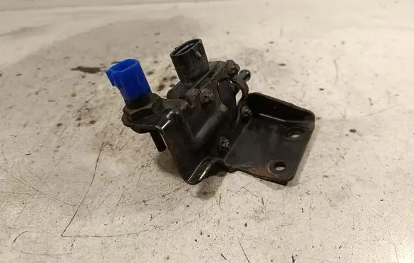 Nissan Navara D40 Exhaust gas pressure sensor 1049901330