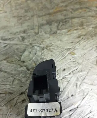 Audi A6 S6 C6 4F Glove box handle 4F1927227A