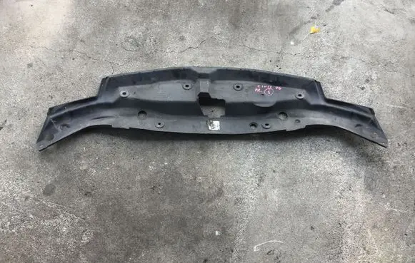 Engine bonnet/hood lock trim molding