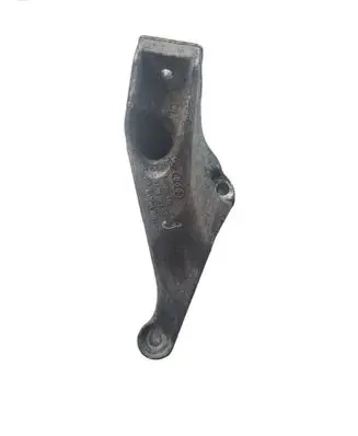 Audi A4 S4 B7 8E 8H Engine mounting bracket 8E0199307S