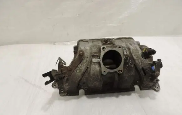 Opel Zafira A Intake manifold 9158176