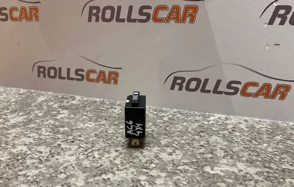 Audi A6 S6 C6 4F Other relay 8Z0951253