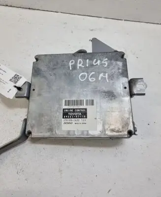 Toyota Prius (XW20) Engine control unit/module 8966147110