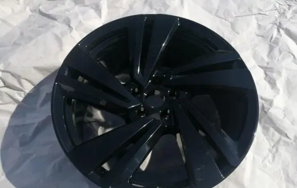 Volkswagen Touareg III R20 alloy rim 760601025AA