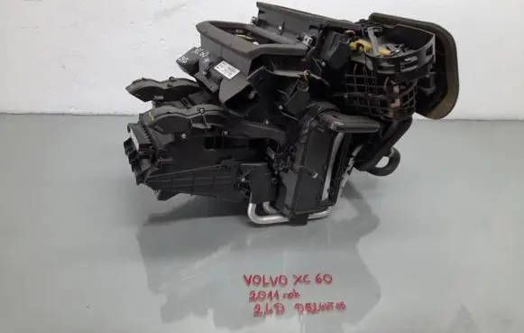 Volvo XC60 Interior heater climate box assembly P31348268