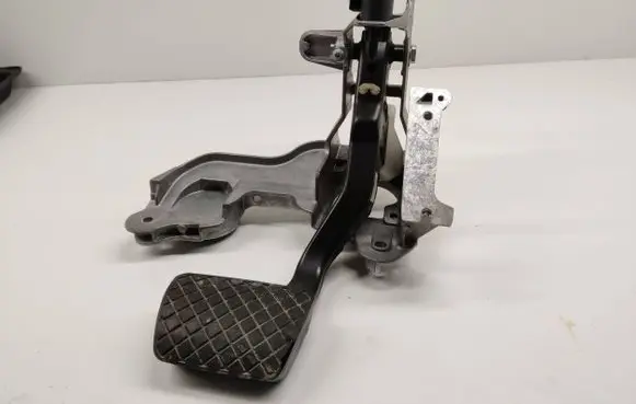 Audi A6 S6 C7 4G Brake pedal 4H1723140A