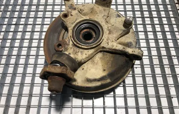 Nissan Terrano Front wheel hub spindle knuckle