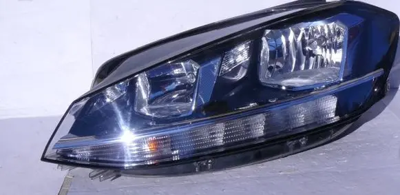 Volkswagen Golf VII Headlight/headlamp 5G1941005D 1EB01306601