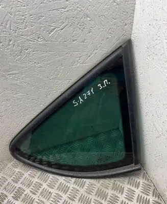 Seat Altea XL Rear side window 43r000301