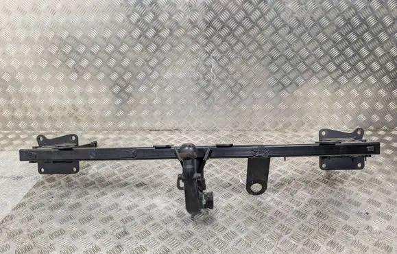 Volkswagen Caddy Tow bar 2K7803881C