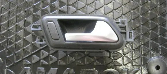 Volkswagen Amarok Front door interior handle 2H0959528