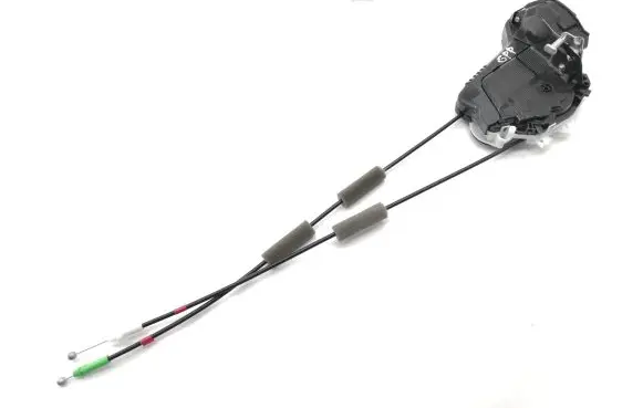 Toyota Yaris Cross Rear door lock