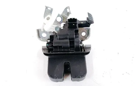 Tailgate/trunk/boot lock/catch/latch