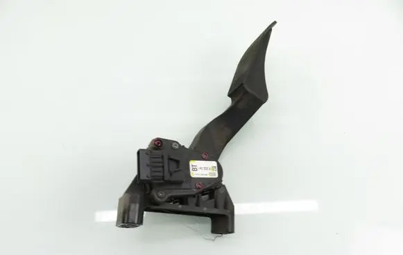 Opel Zafira A Accelerator throttle pedal 6PV00811400 9202341BT
